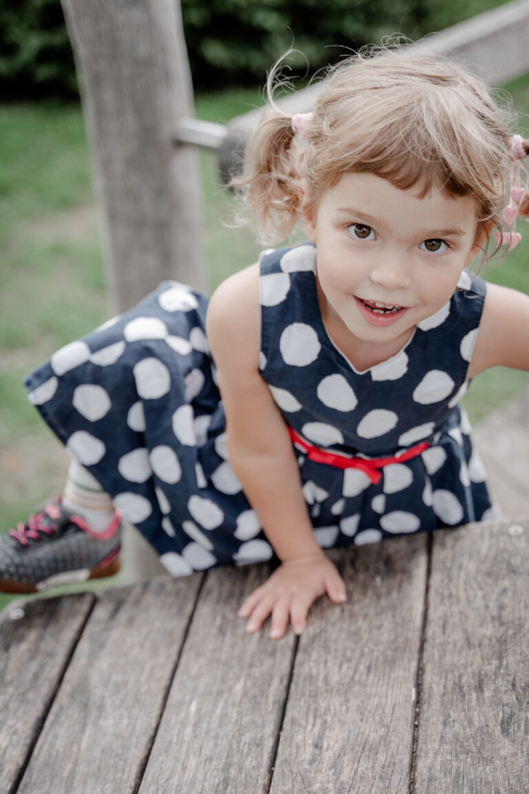 2025JuliHaus_der_kleinen_Hände_Störche_Emily♡_cc_melinaweller.de_3